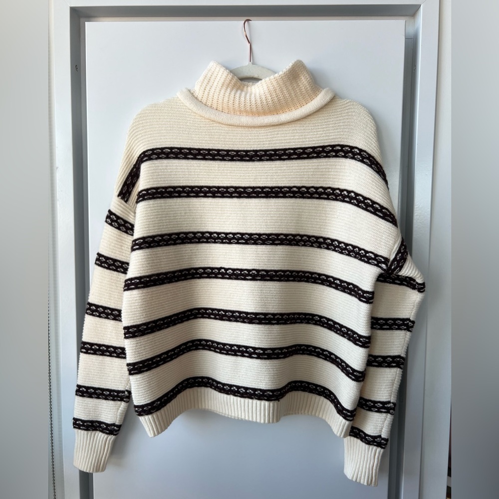 Line and Dot Cream Sweater with Maroon Stripe Detail
